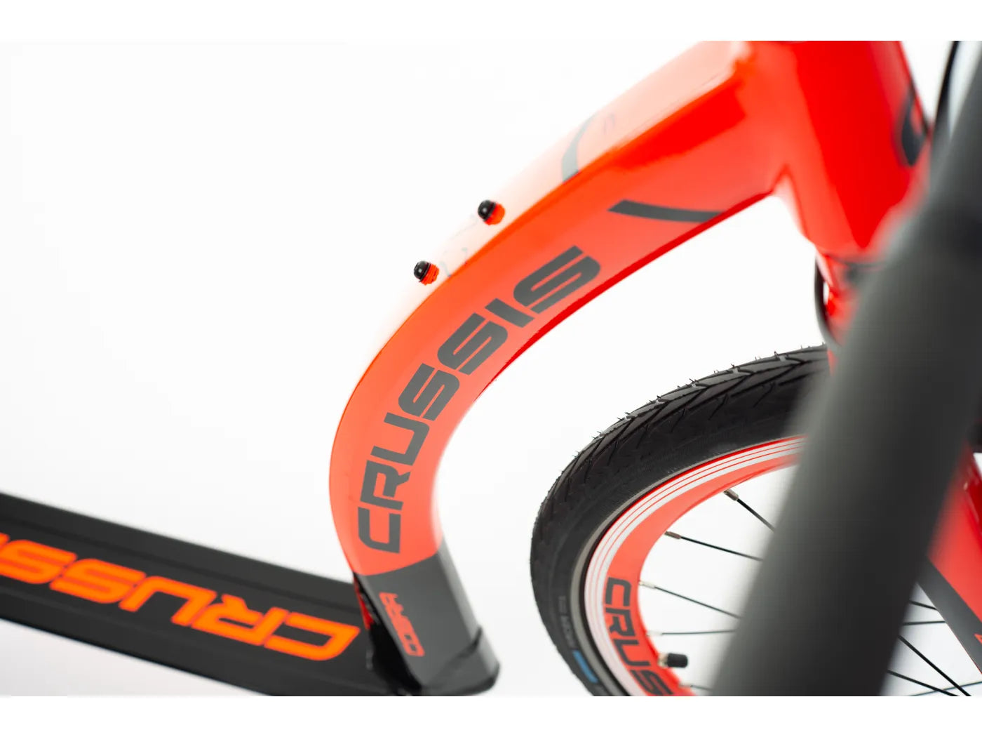 cobra-4-2-3-orange-black12